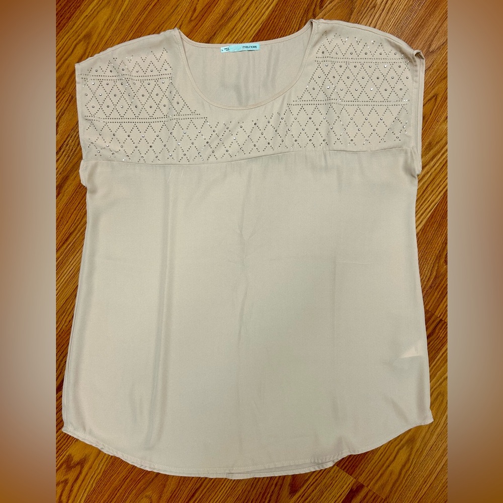 Maurices Embellished Cap Sleeve Top L